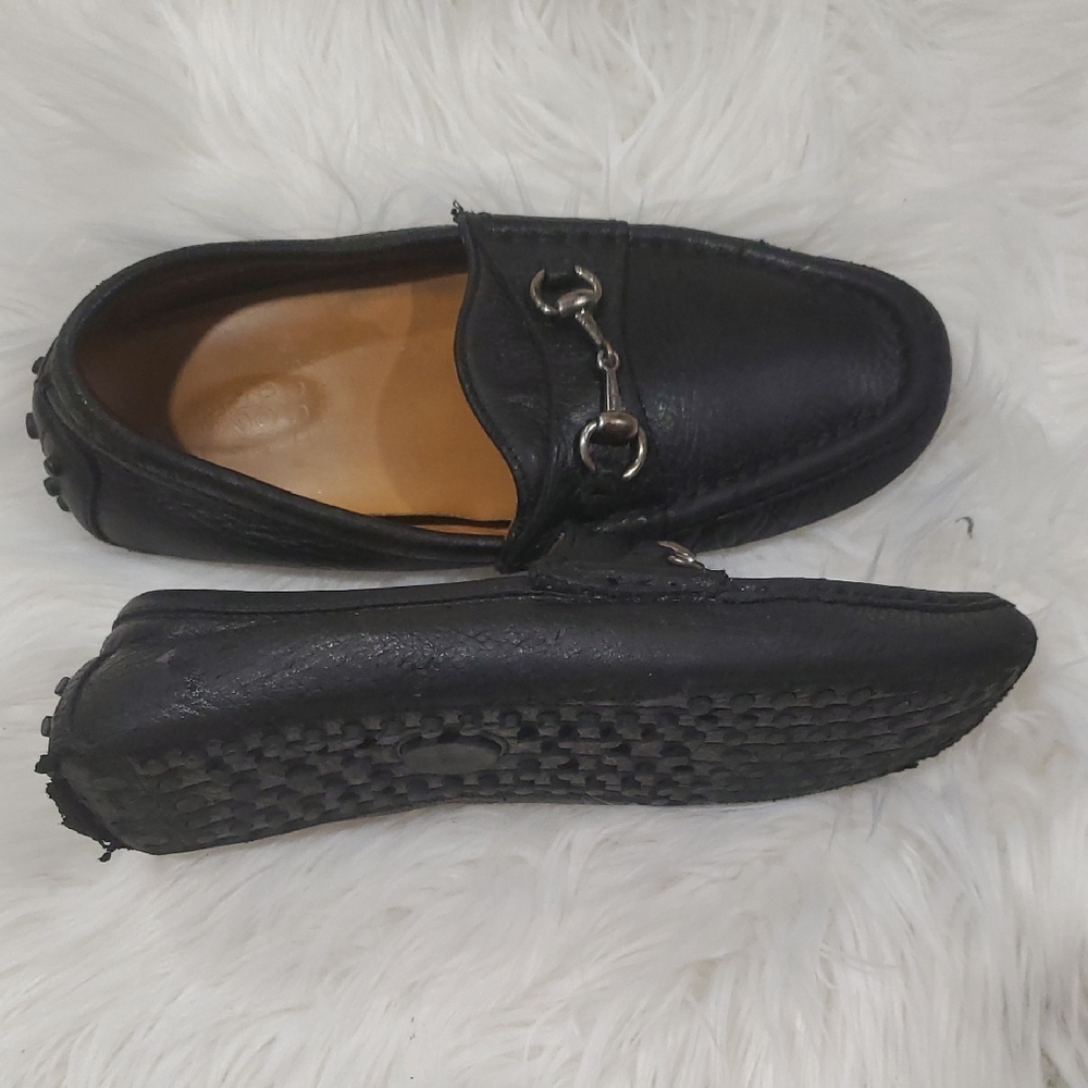 Gucci Black Leather Moccasins with Silver Detail - Picture 4 of 16